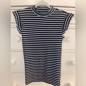 Venus striped sleeveless every day top. Size small.